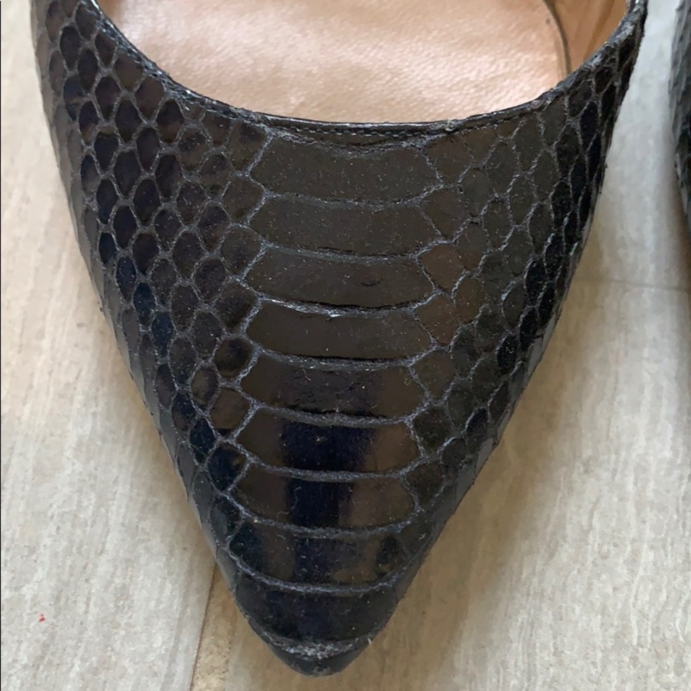 Emporio Armani navy blue mid heels - Picture 2 of 5
